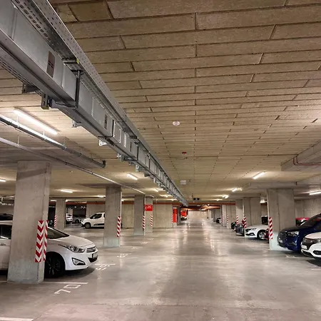 Apartment 555 New & Fully Equipped With Free Garage