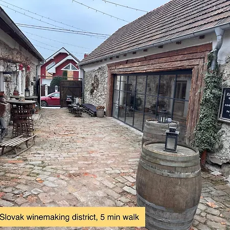 555 New & Fully Equipped With Free Garage * Bratislava