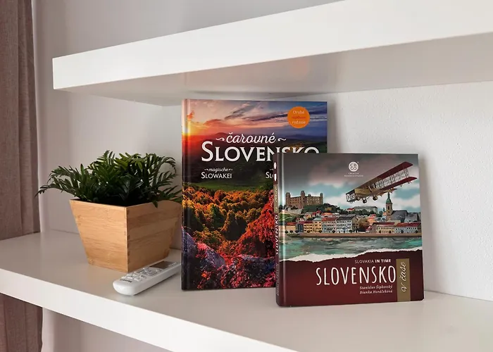 555 New & Fully Equipped With Free Garage Appartement Bratislava