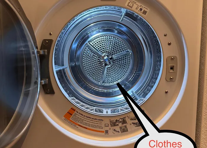 555 New & Fully Equipped With Free Garage Apartmán