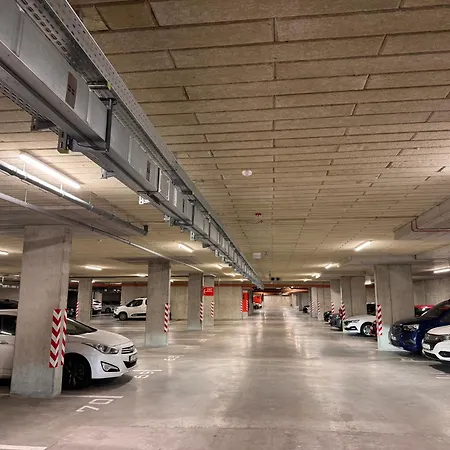 Apartment 555 New & Fully Equipped With Free Garage