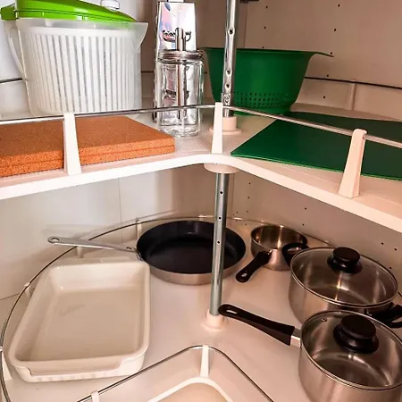 555 New & Fully Equipped With Free Garage Apartment