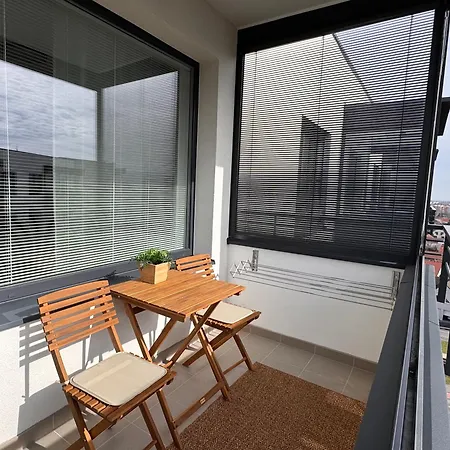 555 New & Fully Equipped With Free Garage Apartment Bratislava