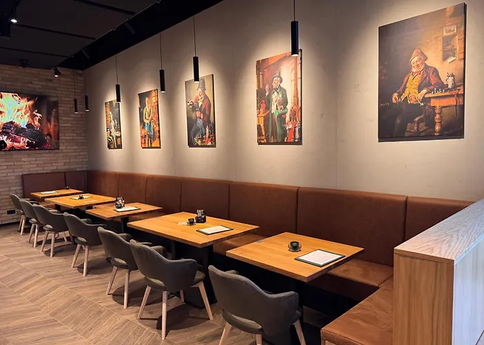 555 New & Fully Equipped With Free Garage